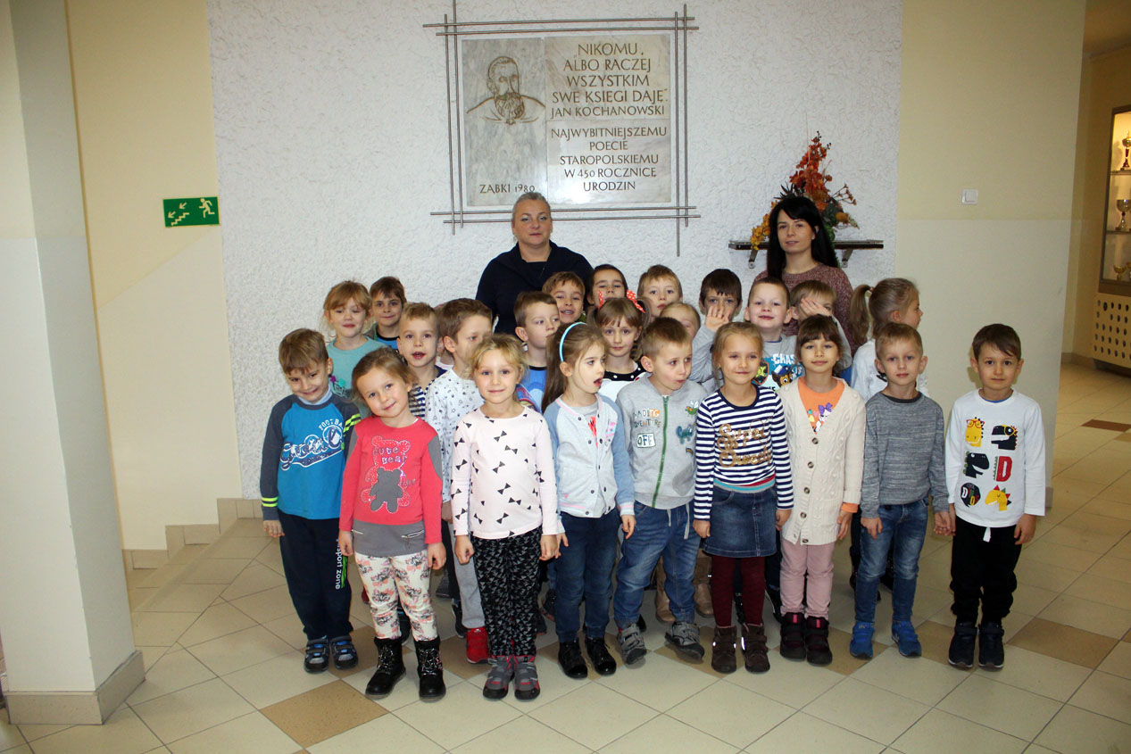 Maczki i Szafirki z wizytą w Szkole Podstawowej nr 2 w Ząbkach w ramach programu „Ku dojrzałości szkolnej”